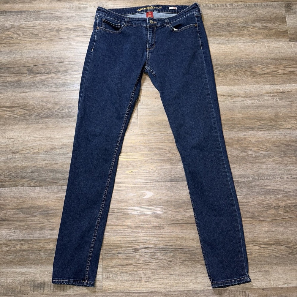 Arizona Jean Co. Super Skinny Jeans Womens 13 Long Dark Wash Five-Pocket Design